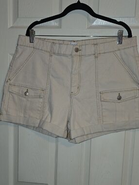 Time and Tru Cream Roll-Hem Utility Bermuda Shorts